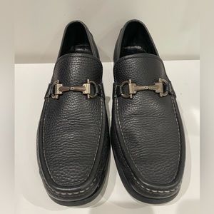 Salvatore Ferragamo Leather Moccasin Loafers with Gancini Ornament Black Size 9